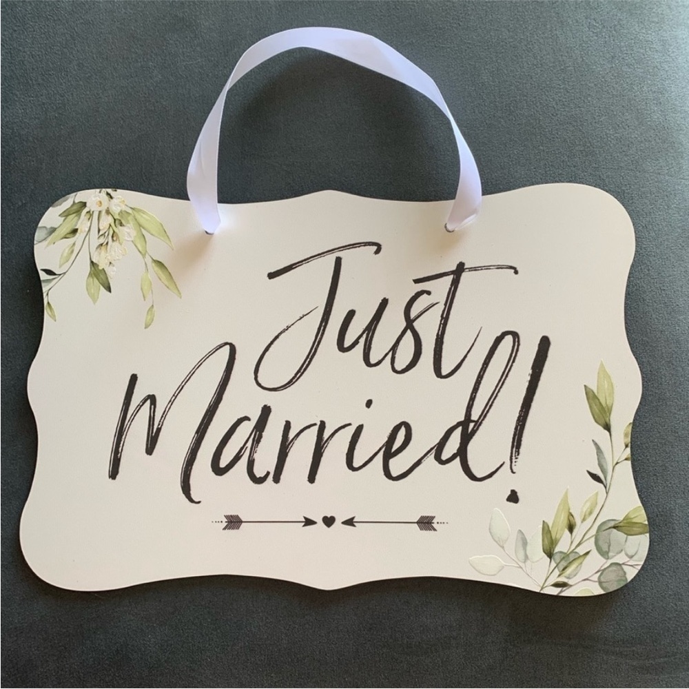 ✨ Just Married Sign ✨